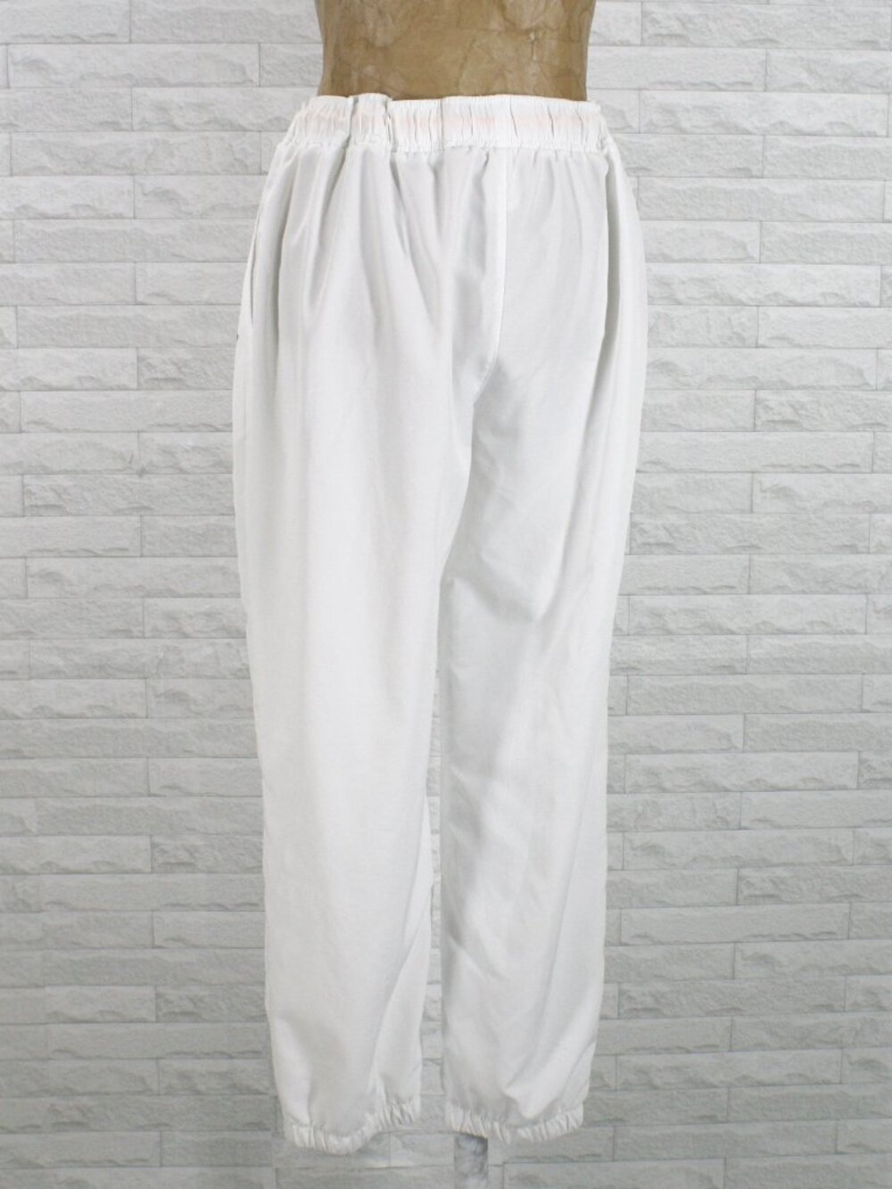 Joggers Pants Cool To Be Kind Lightweight Drawstring Oversized Butterfly White - Picture 4 of 13